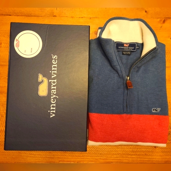 Vineyard Vines Sweaters - Vineyard Vines sweater size XS Red White and Blue